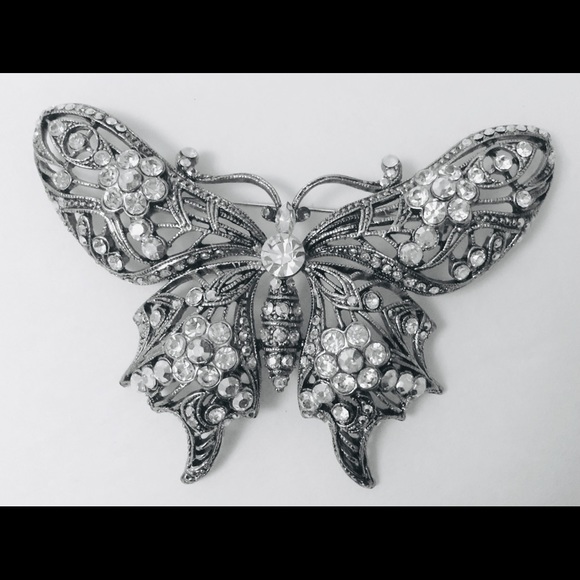 Vintage large sparkling butterfly brooch pin back - Picture 14 of 14